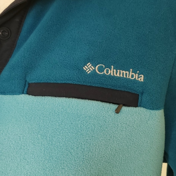 Columbia pull over - Picture 2 of 5